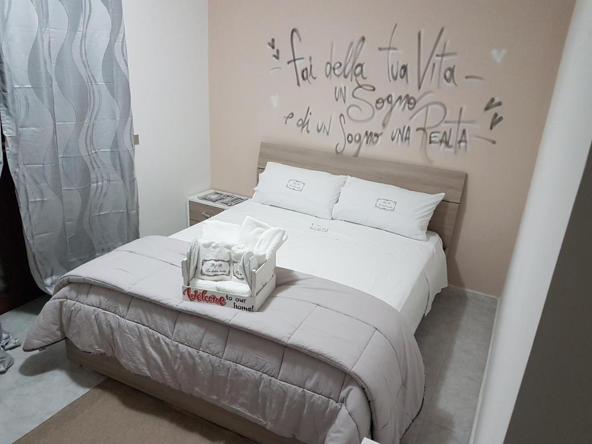 סנטה מריה קפואה וטרה B&B La Dolce Notte מראה חיצוני תמונה