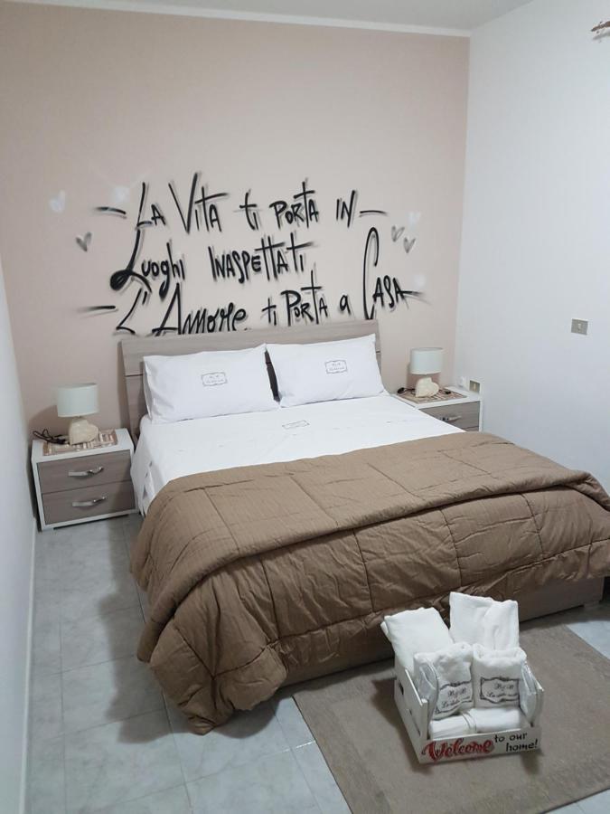 סנטה מריה קפואה וטרה B&B La Dolce Notte מראה חיצוני תמונה